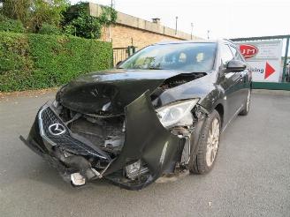 Schade brommobiel Mazda 6  2010/8