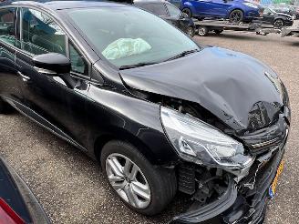 Schade brommobiel Renault Clio  2018/1