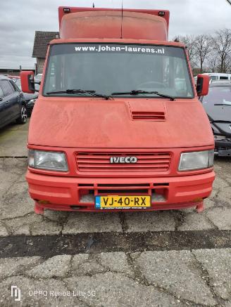 Schade brommobiel Iveco Daily 2.5 td 1990/11