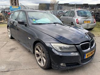 Schade aanhangwagen BMW 3-serie  2011/1
