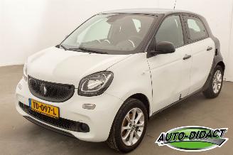 Schade scooter Smart Forfour 1.0 Business Solution Airco 2018/9