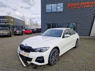 parts passenger cars BMW 3-serie 320i AUTOM / M-PAKKET / 33 DKM 2019/5