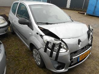 Schade brommobiel Renault Twingo 1.2 Benzine 2009/3