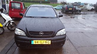 Schade motor Opel Astra Astra G (F08/48) Hatchback 1.6 (Z16SE(Euro 4)) [62kW]  (09-2000/01-2005) 2000/11