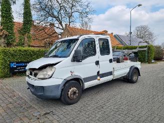 Schade scooter Iveco Daily 65c18 3.0L Tischer Lepel / Bril PTO 2009/3