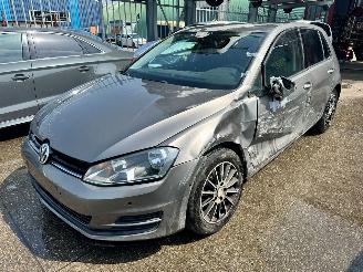 Schade caravan Volkswagen Golf 1.6 TDI 2014/11