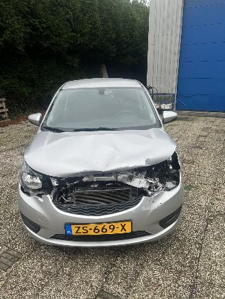 Tweedehands auto Opel Karl 1.0 ecoFLEX 120 Jaar Edition    41119 nap 2019/7